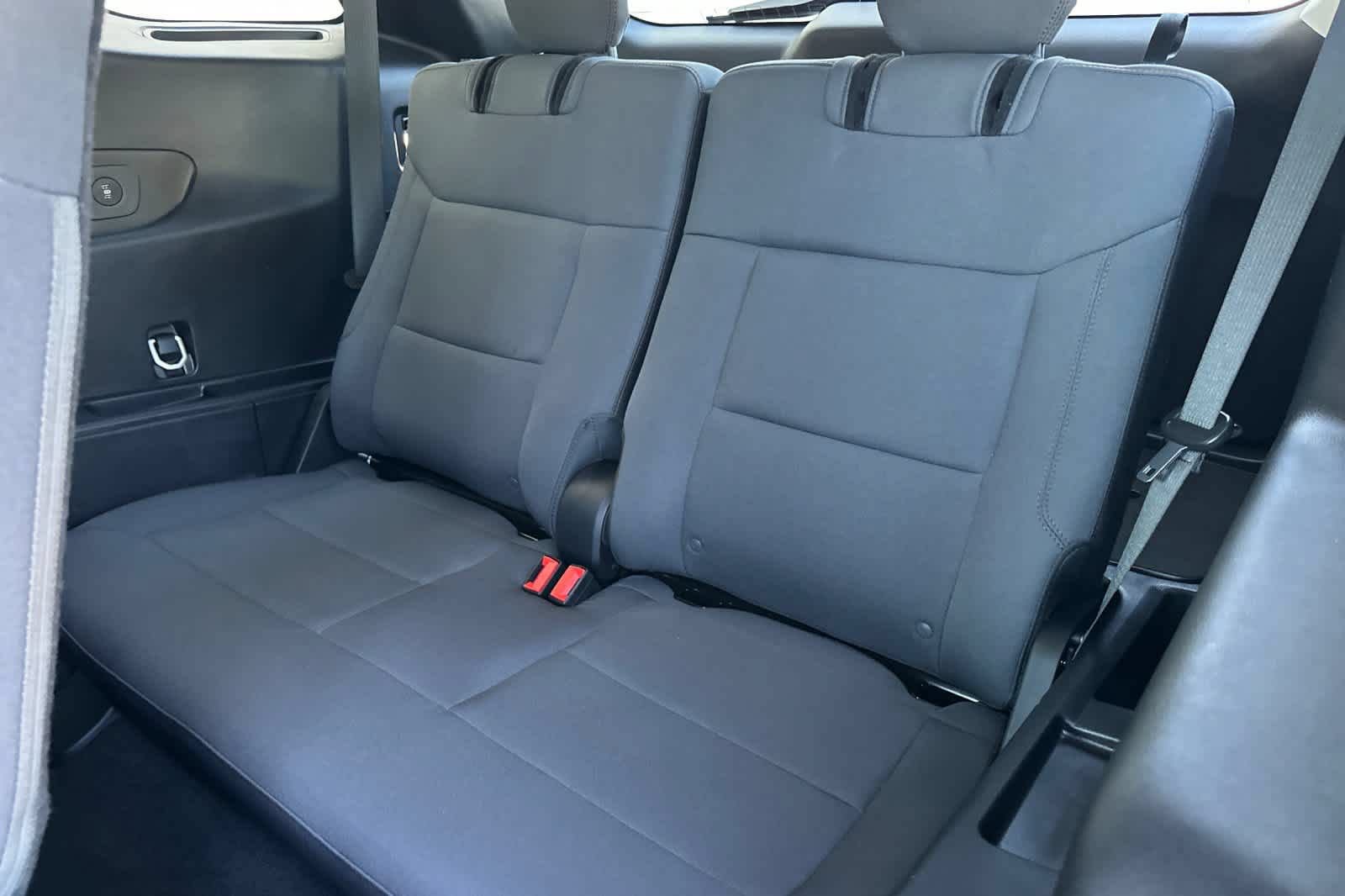 Certified 2025 Ford Explorer Active RWD image 16