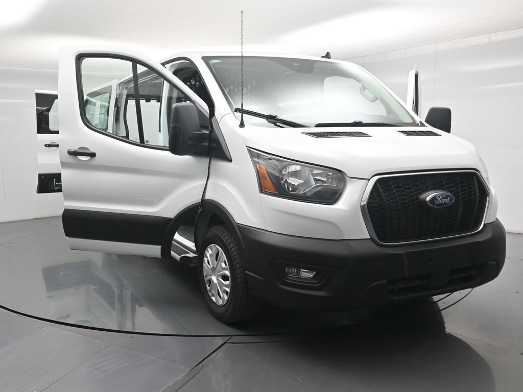 Certified 2025 Ford Transit 250 Low Roof w/ Exterior Upgrade Package RWD image 28