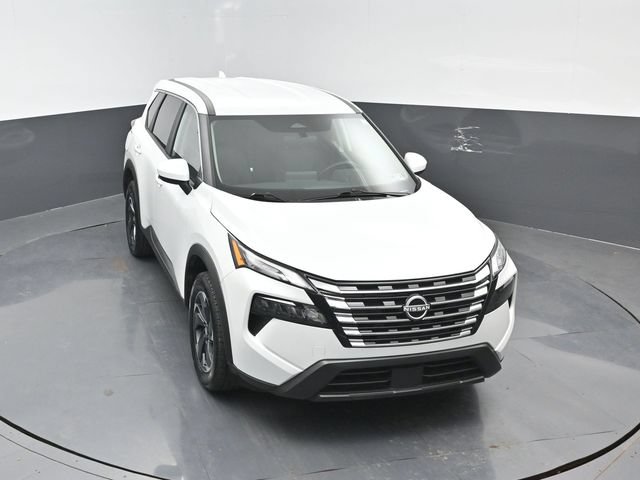 Used 2025 Nissan Rogue SV AWD/4WD image 19