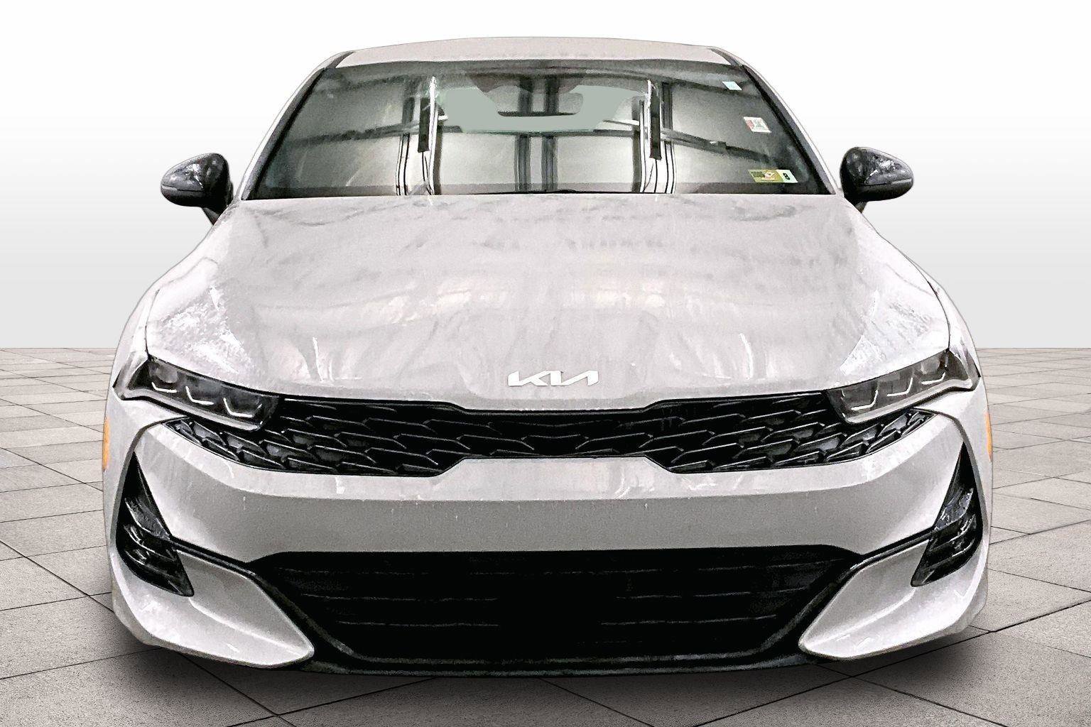 Used 2024 Kia K5 GT-Line w/ GT-Line Premium Package image 3