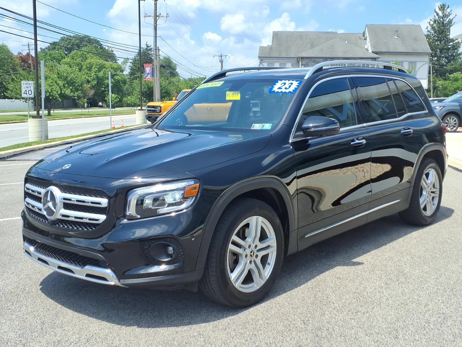 Used 2023 Mercedes-Benz GLB 250 4MATIC image 8