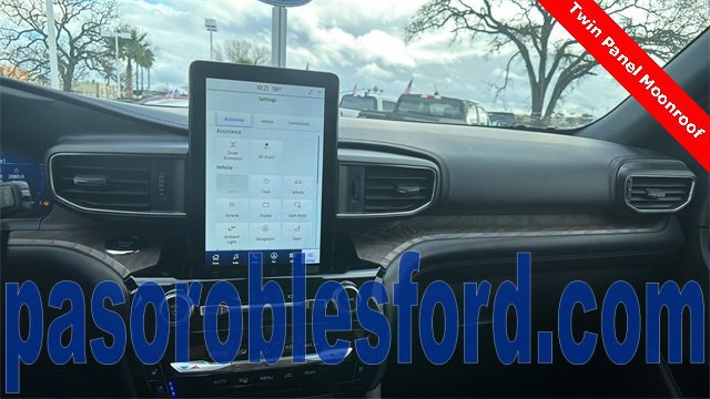 Certified 2022 Ford Explorer Platinum w/ Equipment Group 601A image 13