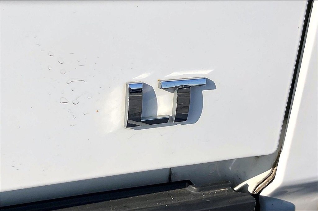 Used 2018 Chevrolet Silverado 1500 LT w/ All Star Edition image 7