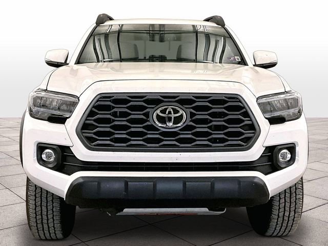 Used 2023 Toyota Tacoma TRD Off-Road AWD/4WD image 3