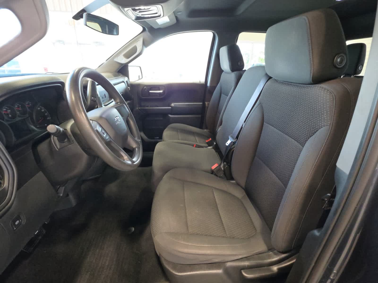 Used 2020 Chevrolet Silverado 1500 Custom Trail Boss w/ Custom Convenience Package AWD/4WD image 16