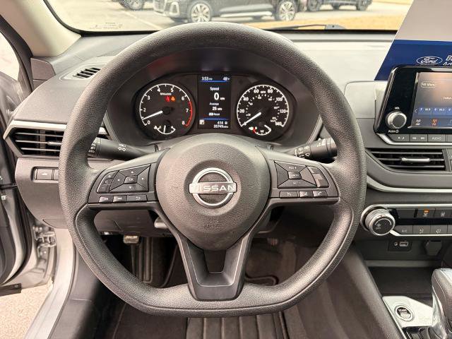Used 2024 Nissan Altima 2.5 S image 17