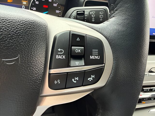 Certified 2023 Ford Explorer XLT w/ Equipment Group 202A AWD/4WD image 19