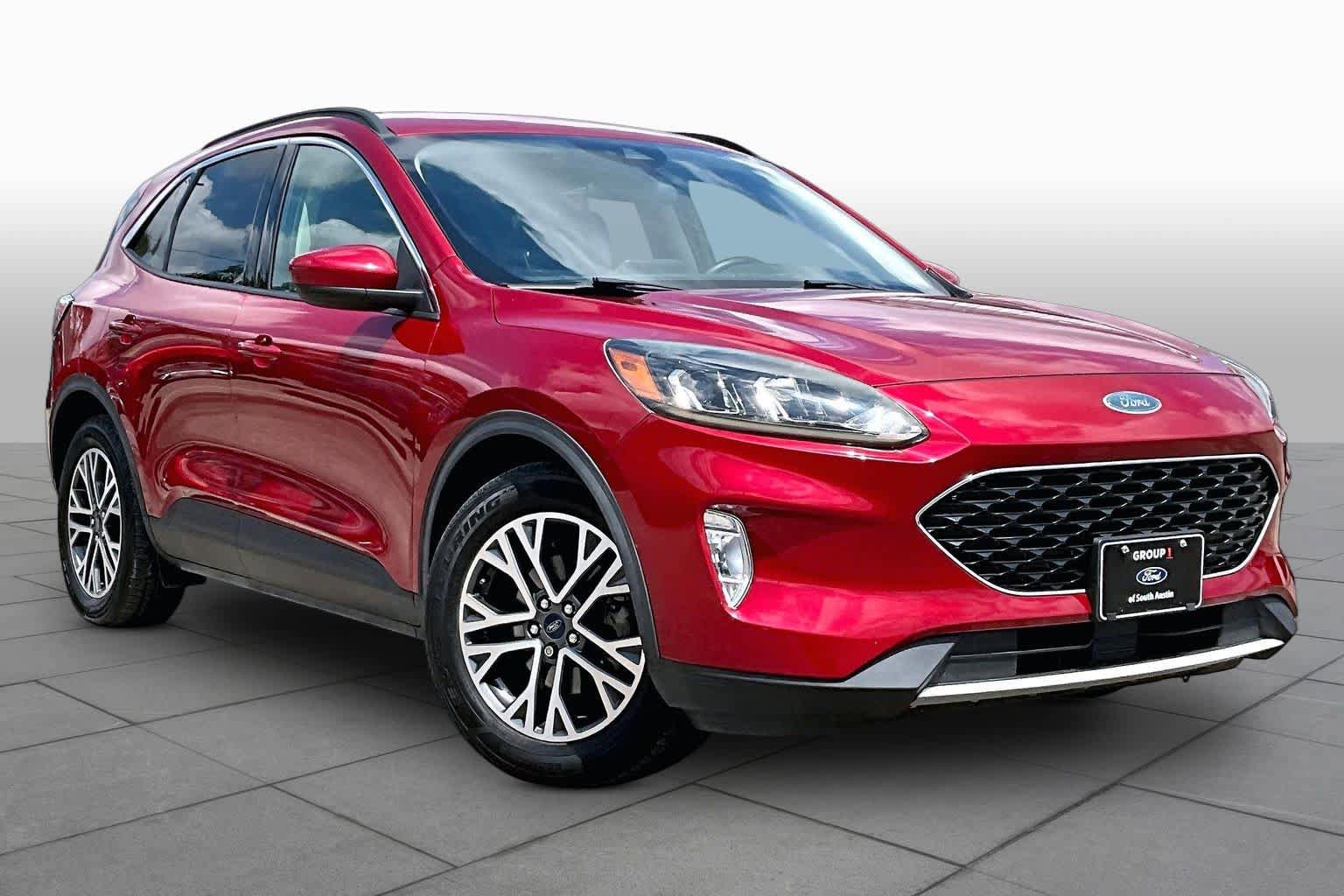Certified 2020 Ford Escape SEL FWD image 3