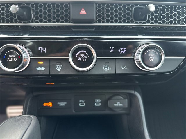 Used 2025 Honda Civic Sport image 19
