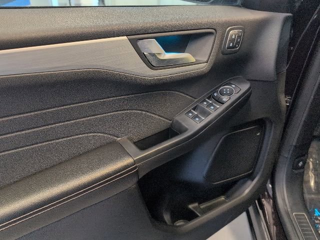 Certified 2023 Ford Escape Platinum image 15
