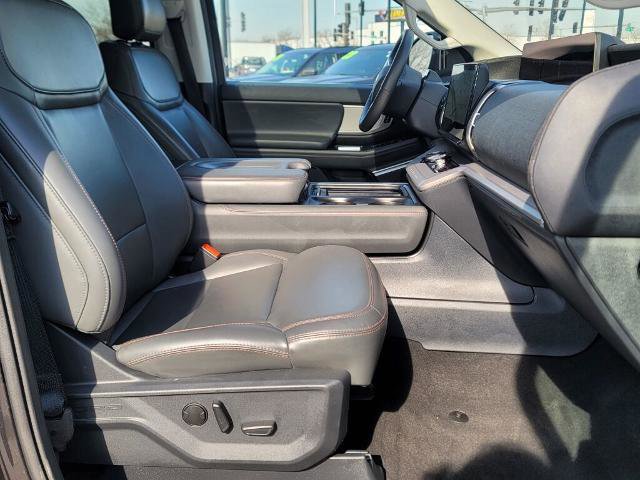 Certified 2025 Ford Expedition Max Active AWD/4WD image 9