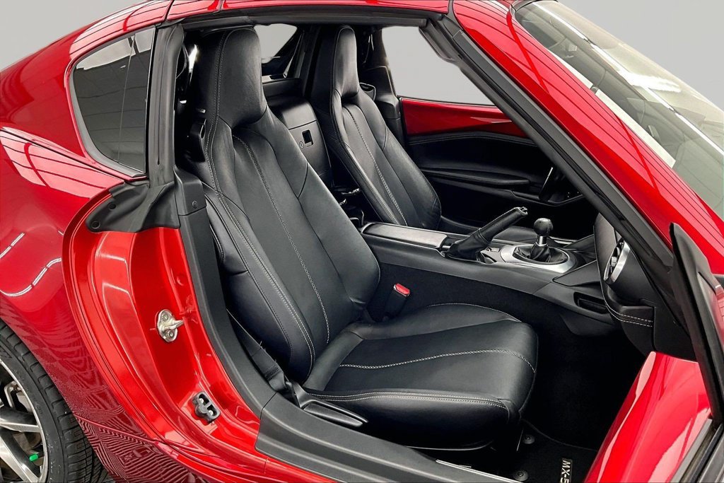 Used 2021 MAZDA MX-5 Miata RF Grand Touring RWD image 6