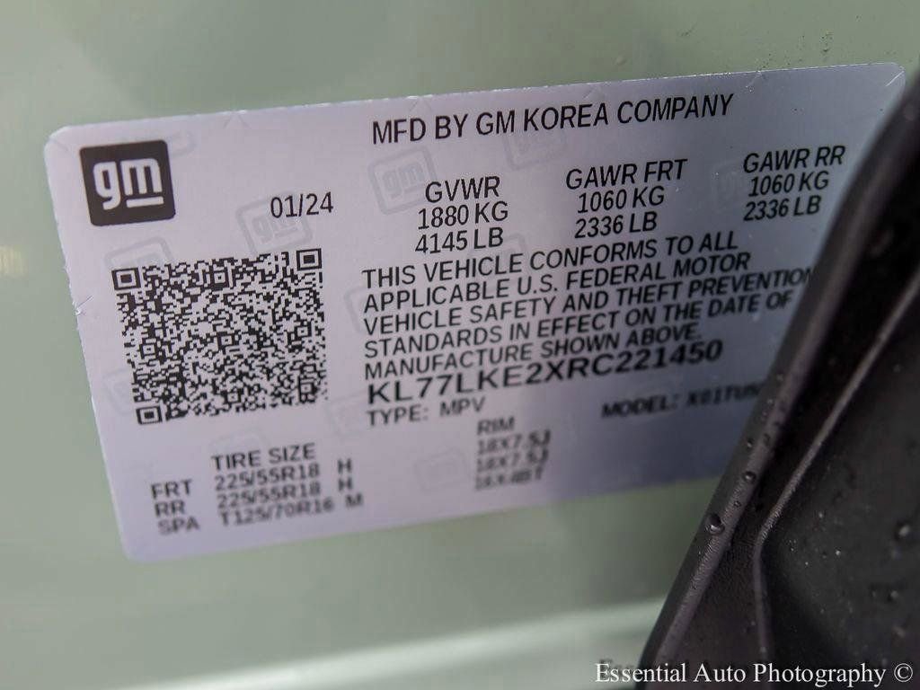 Used 2024 Chevrolet Trax ACTIV w/ Sunroof Package image 27