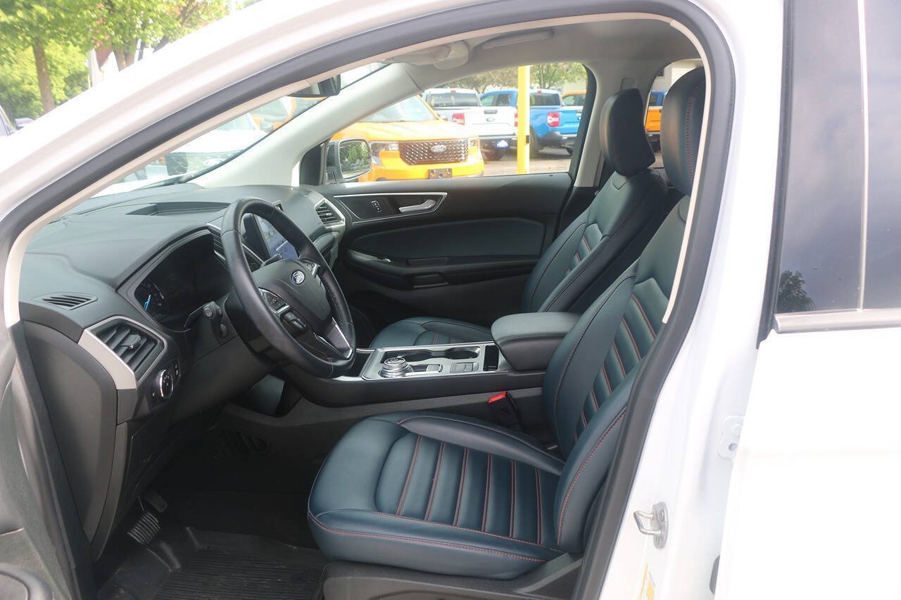 Certified 2023 Ford Edge SEL w/ Sport Appearance Package AWD/4WD image 27