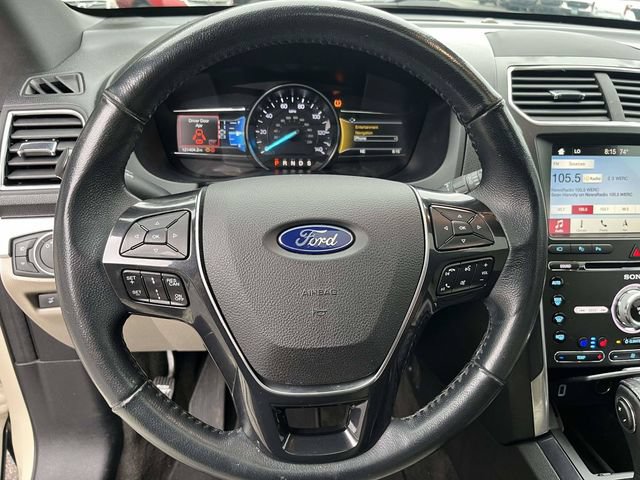 Certified 2018 Ford Explorer Limited w/ Equipment Group 301A FWD image 23