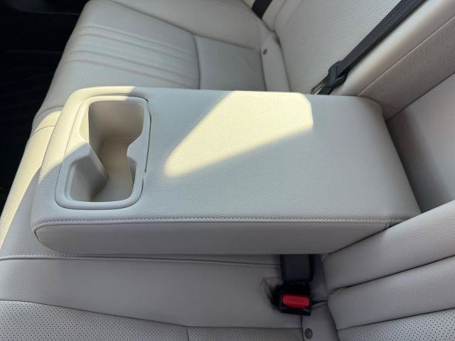 Used 2022 Honda Accord Touring image 18