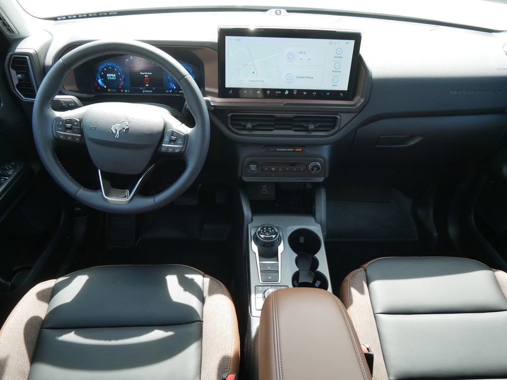 Certified 2025 Ford Bronco Sport Outer Banks w/ Sasquatch Outer Banks Package AWD/4WD image 15