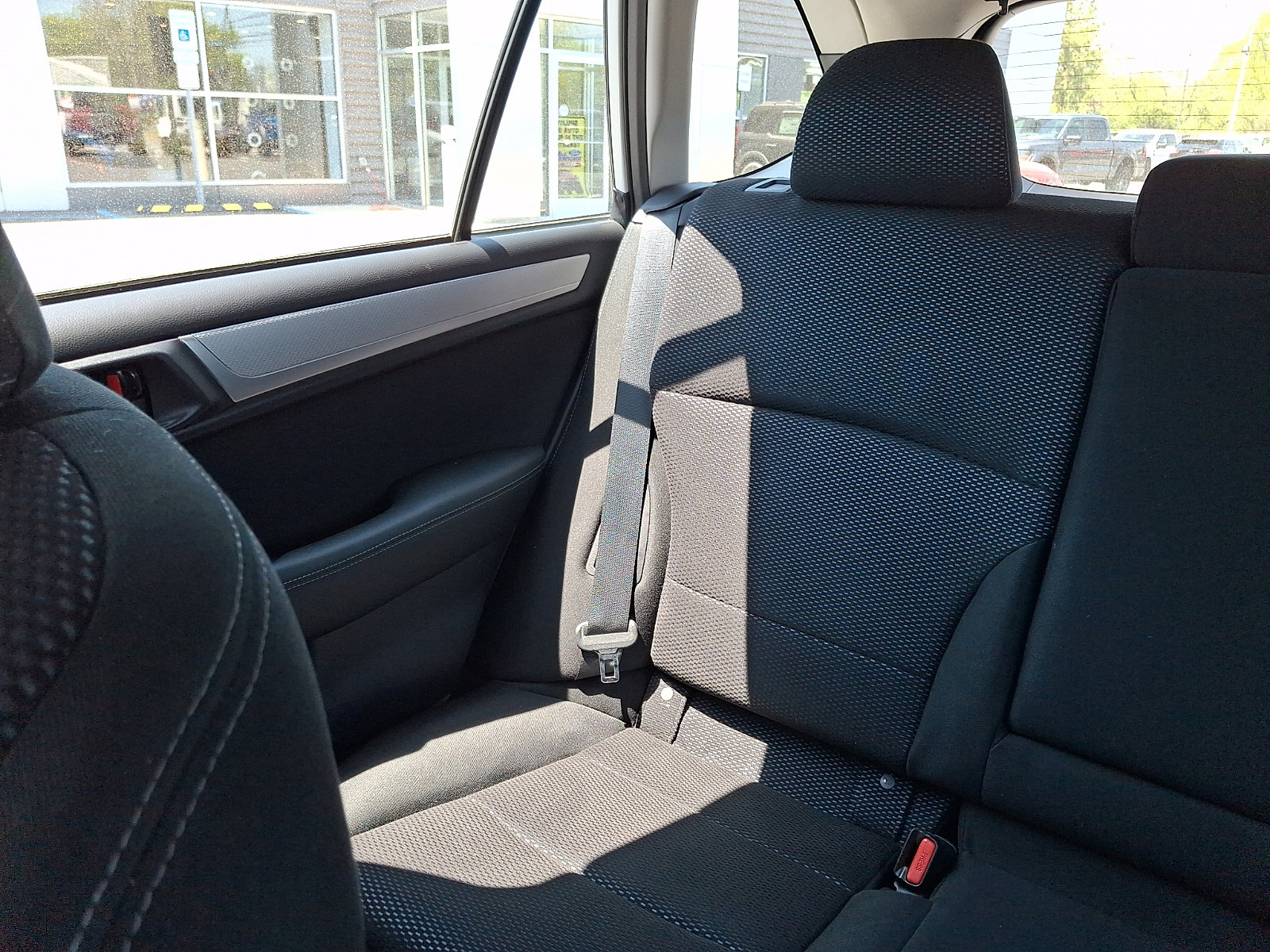 Used 2019 Subaru Outback 2.5i AWD/4WD image 18