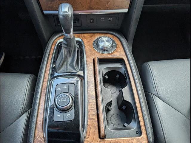 Used 2021 Nissan Armada SL w/ Captain's Chairs Package image 12