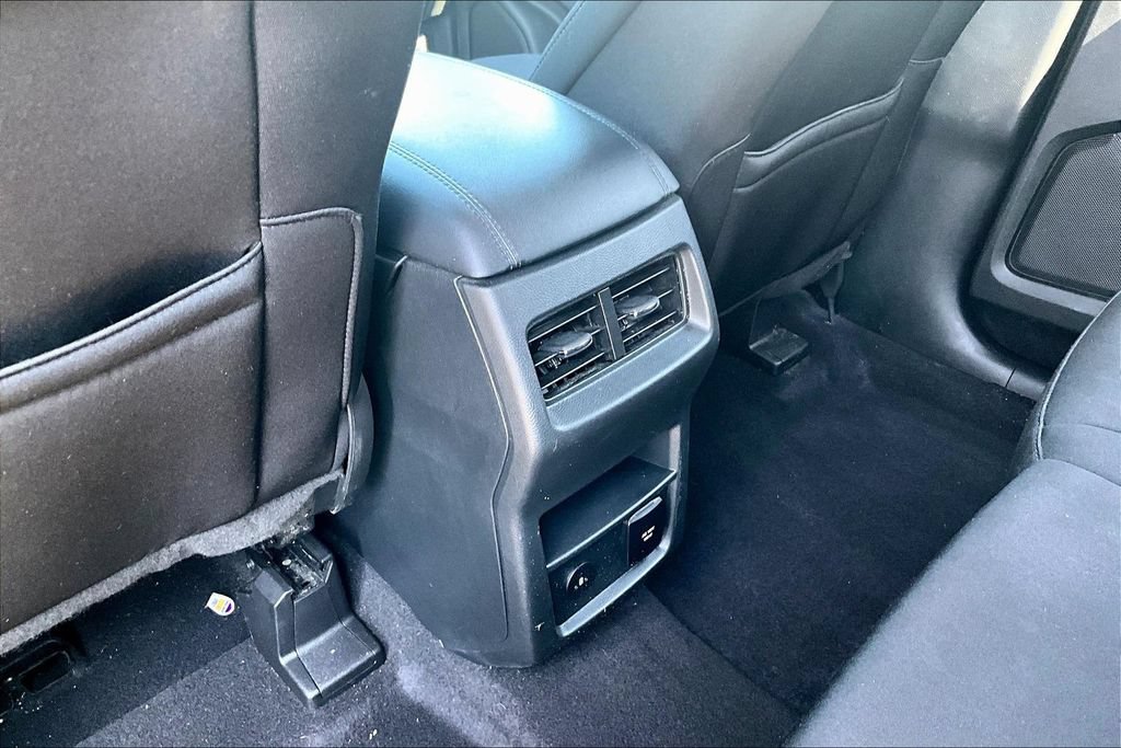 Certified 2023 Ford Edge SEL w/ Convenience Package AWD/4WD image 11