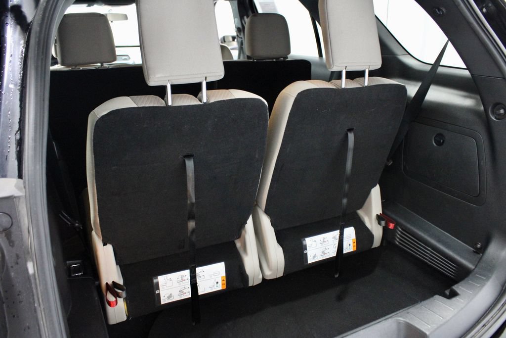 Certified 2018 Ford Explorer FWD image 14