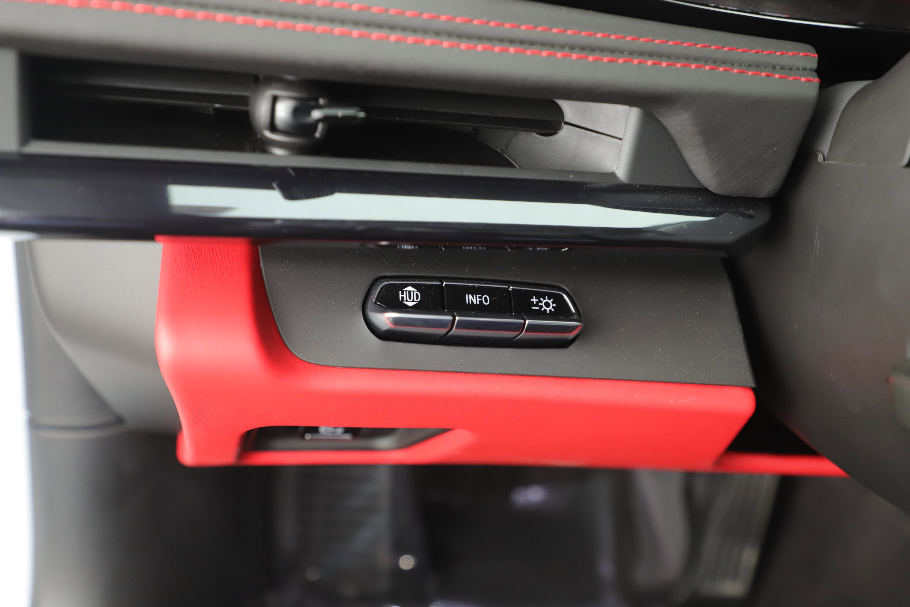 Used 2024 Chevrolet Corvette E-Ray w/ Stealth Interior Trim Package image 13