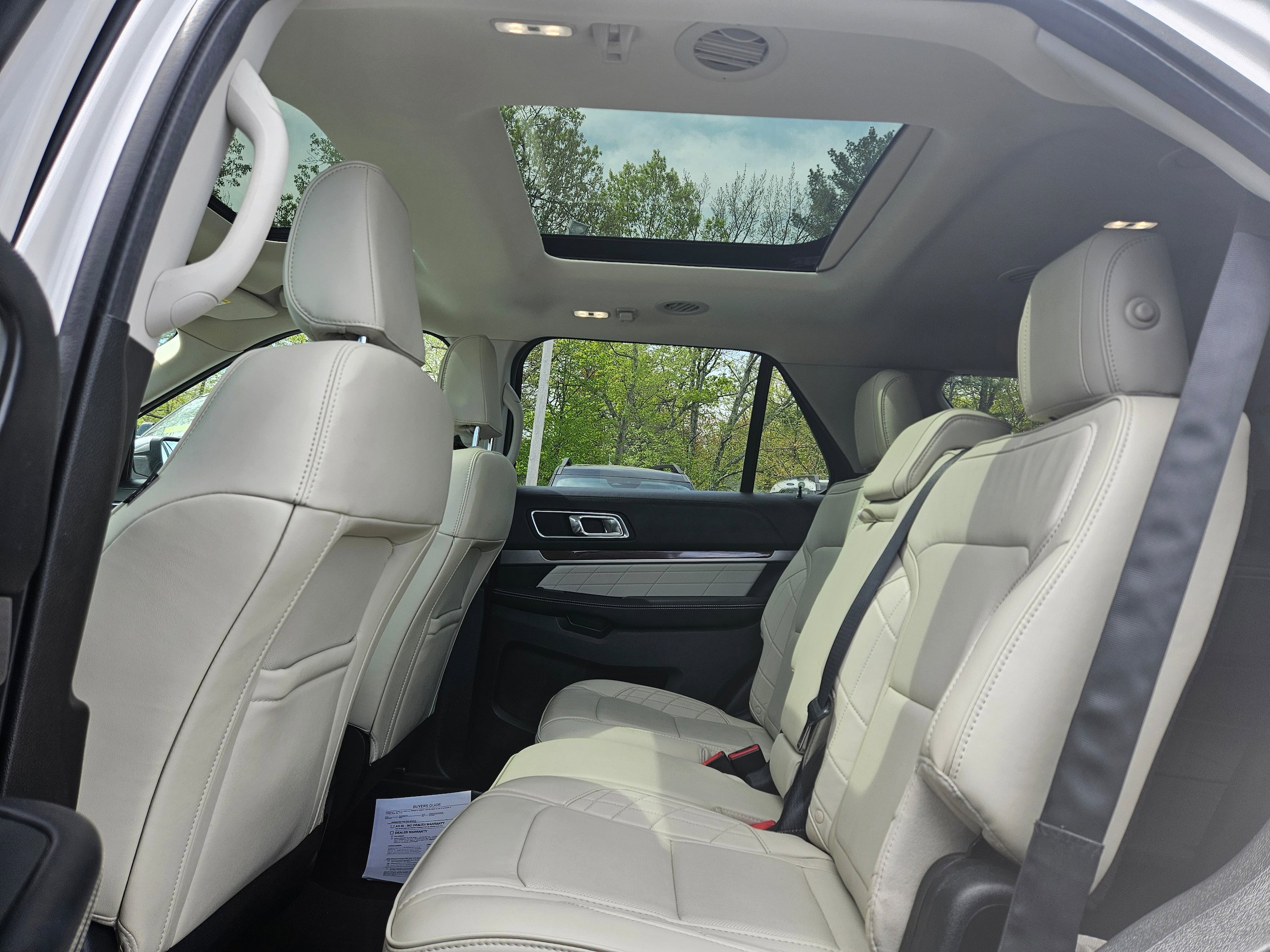 Certified 2018 Ford Explorer Platinum AWD/4WD image 10
