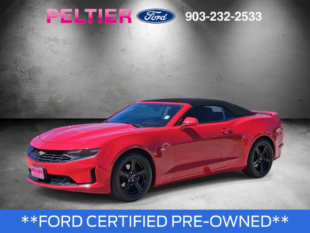 Used 2020 Chevrolet Camaro LT RWD image 3