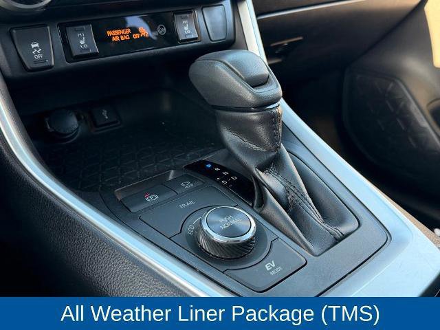 Used 2022 Toyota RAV4 XLE w/ Convenience Package AWD/4WD image 11