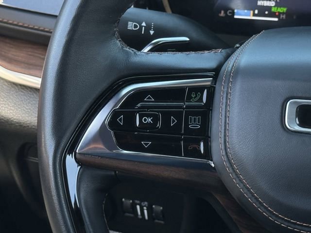 Used 2022 Jeep Grand Cherokee Summit w/ Advanced Protech Group IV image 13