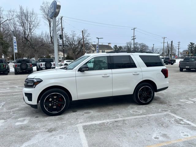 Certified 2022 Ford Expedition Limited image 5
