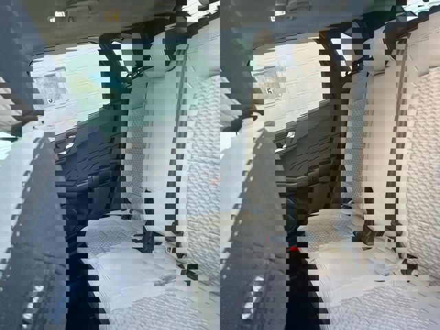 Certified 2021 Ford Escape SE image 9