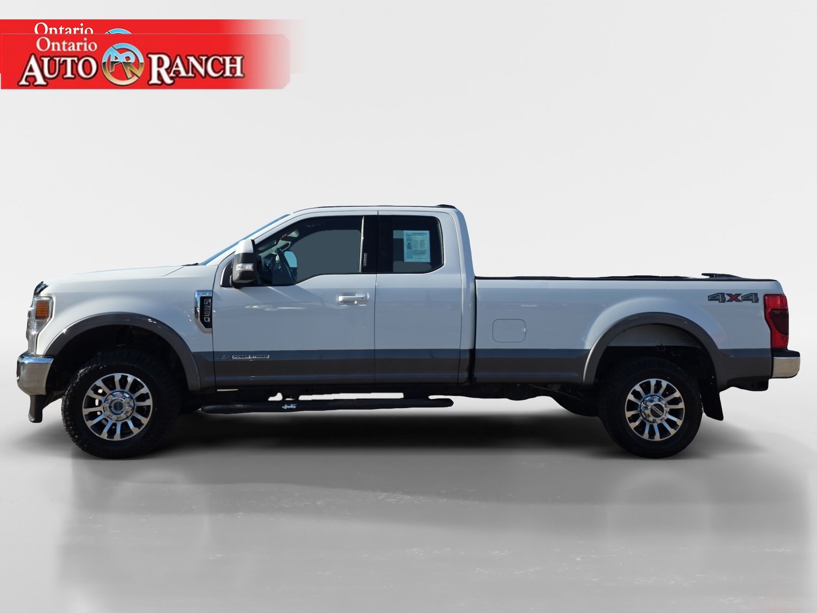Certified 2022 Ford F250 Lariat w/ Lariat Value Package AWD/4WD image 2