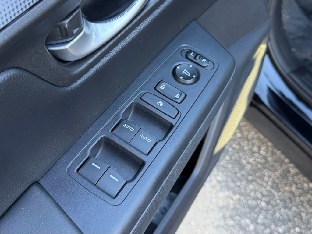 Used 2023 Honda CR-V Sport image 14