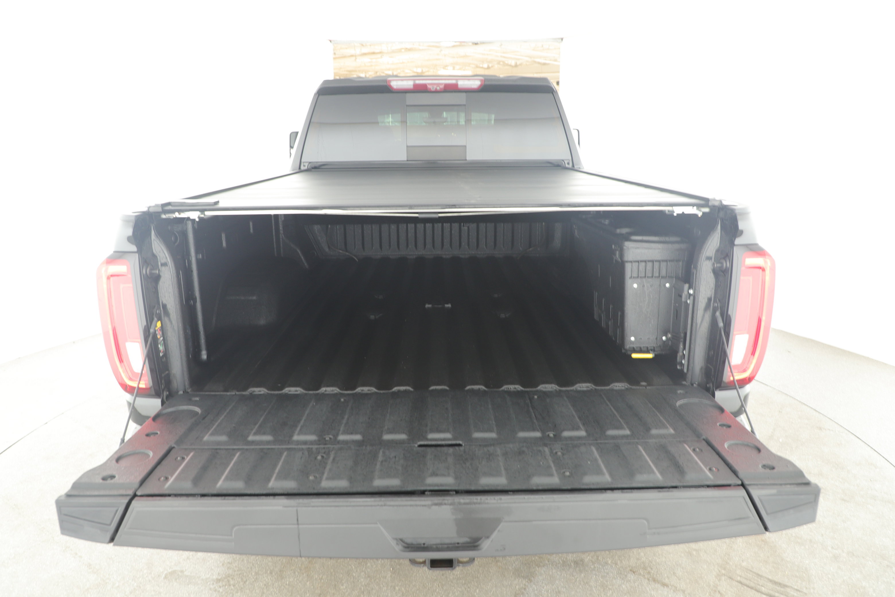 Used 2022 GMC Sierra 2500 AT4 w/ AT4 Premium Plus Package image 5