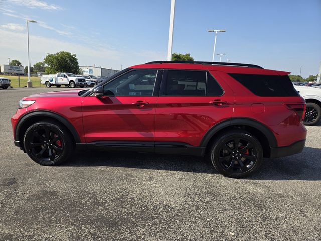 Certified 2020 Ford Explorer ST w/ ST Street Pack AWD/4WD image 4