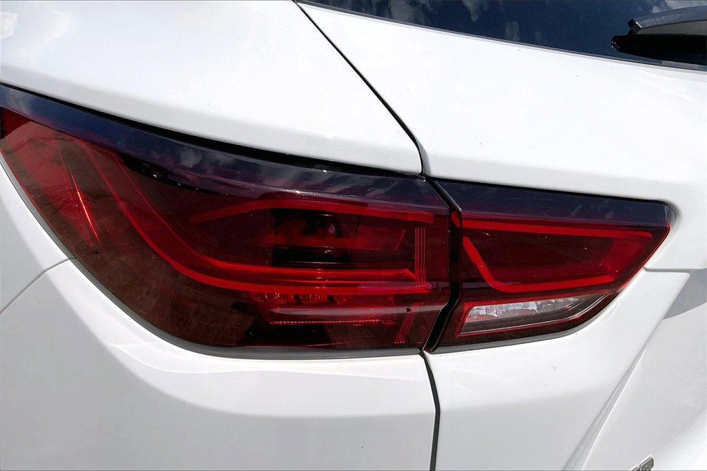 Used 2023 Chevrolet Blazer LT image 20