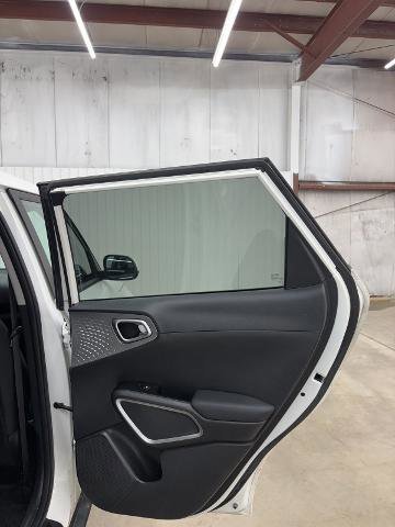 Used 2021 Kia Soul LX image 13
