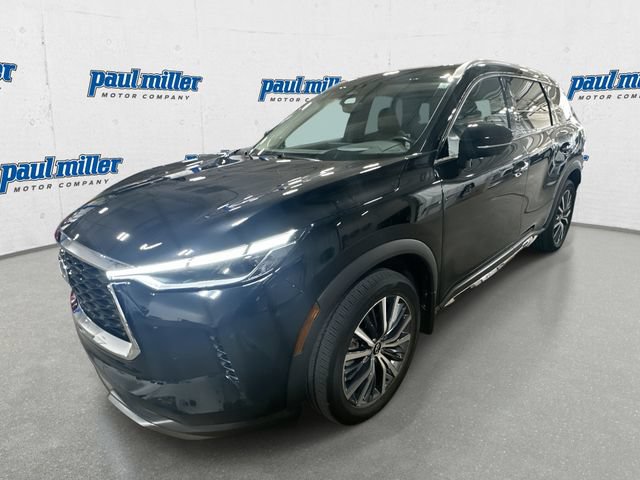 Used 2023 INFINITI QX60 Sensory w/ Vision Package