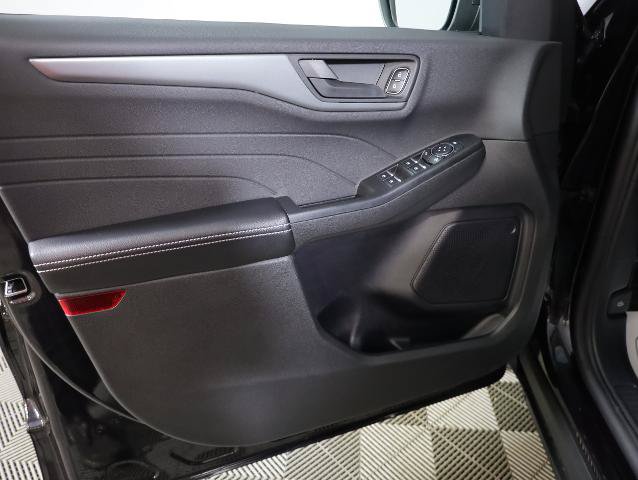 Certified 2025 Ford Escape Active w/ Tech Pack #1 AWD/4WD image 26
