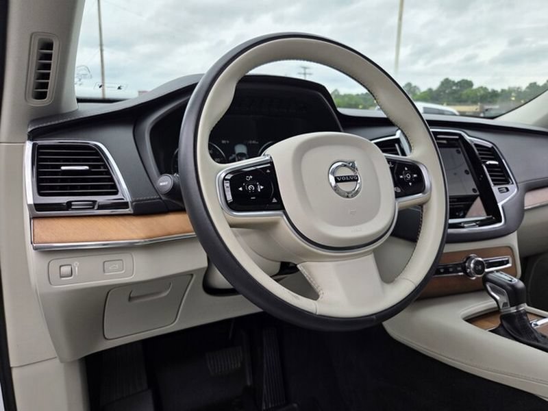 Used 2020 Volvo XC90 T6 Inscription AWD/4WD image 10