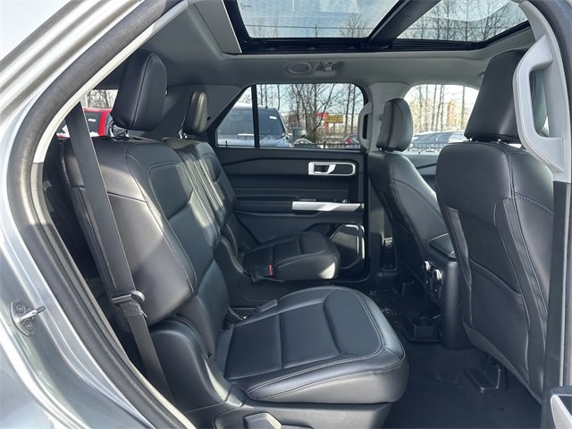 Certified 2023 Ford Explorer XLT w/ Equipment Group 202A image 38
