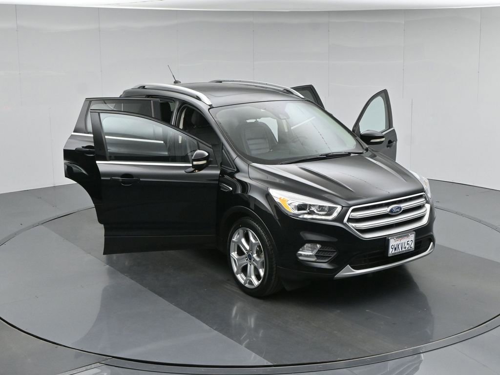 Certified 2017 Ford Escape Titanium w/ Equipment Group 301A image 43