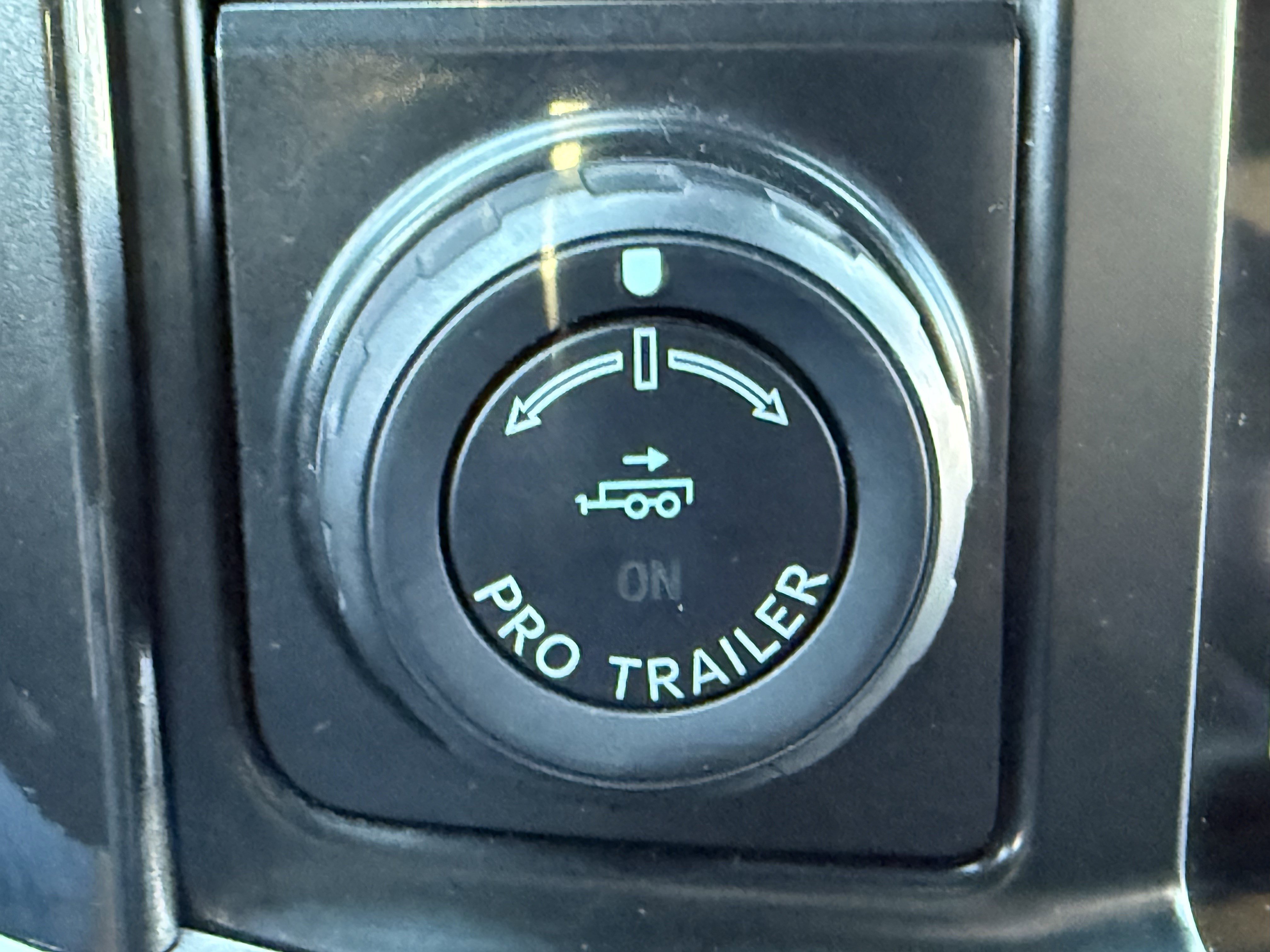 Certified 2021 Ford F150 XLT w/ Equipment Group 302A High image 32