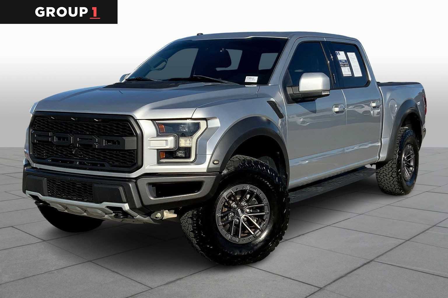 Certified 2018 Ford F150 Raptor w/ Equipment Group 802A Luxury image 5