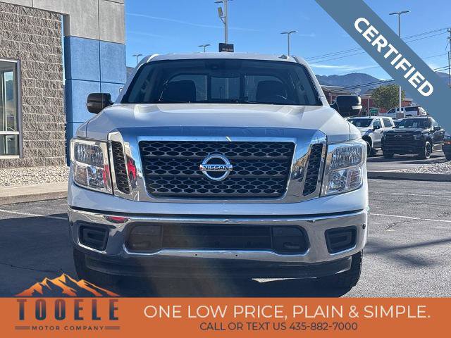 Used 2018 Nissan Titan SV w/ SV Convenience Package AWD/4WD image 5