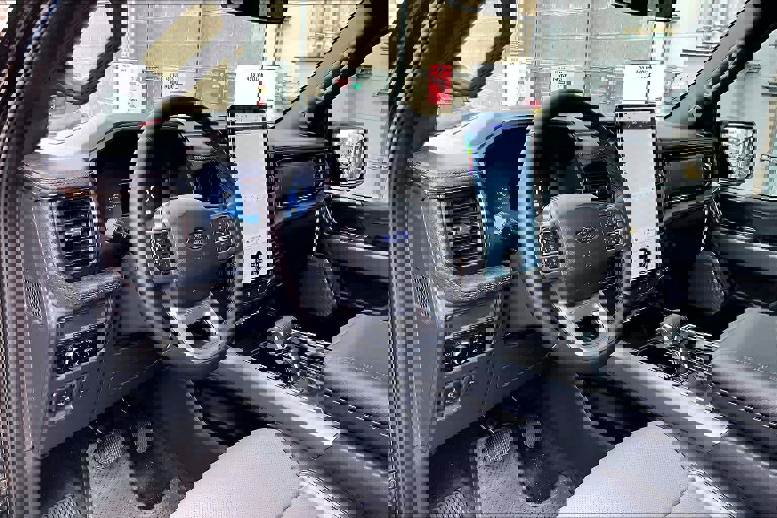 Certified 2025 Ford F150 Lightning Lariat image 18