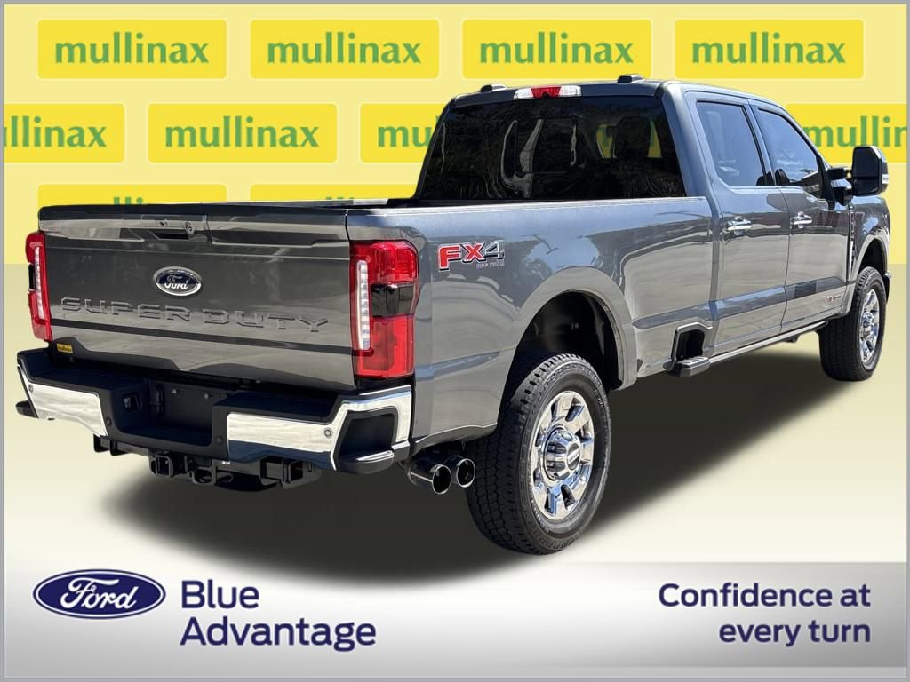 Certified 2025 Ford F350 Lariat w/ Lariat Ultimate Package image 3