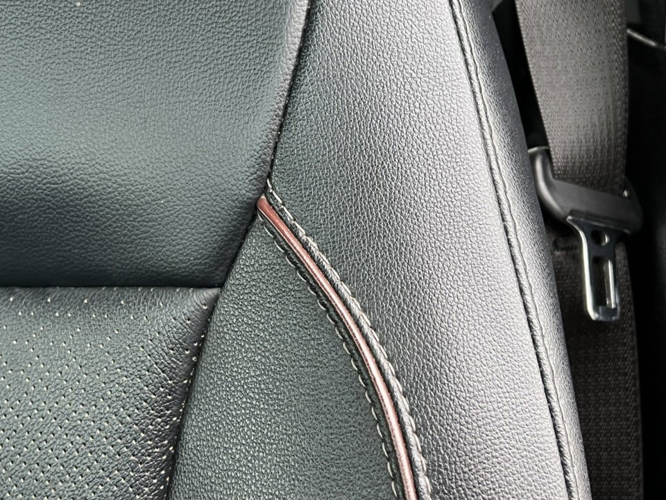 Certified 2023 Ford F150 Lariat w/ Equipment Group 502A High image 22