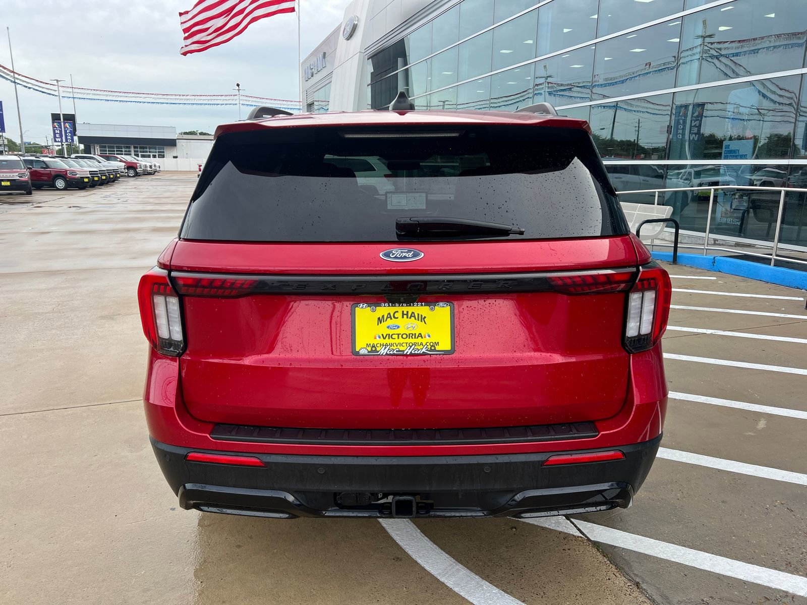 Certified 2025 Ford Explorer ST-Line w/ Premium Package RWD image 4